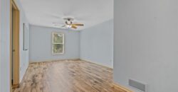 2108 Prairie Creek Drive, Kearney, MO 64060