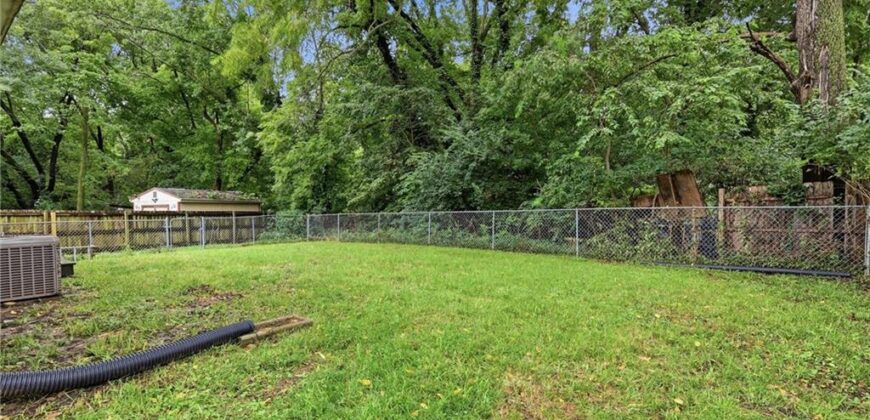 15 Brooks Court, Liberty, MO 64068