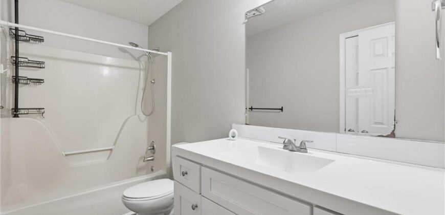 15 Brooks Court, Liberty, MO 64068