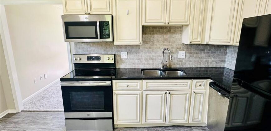 15 Brooks Court, Liberty, MO 64068