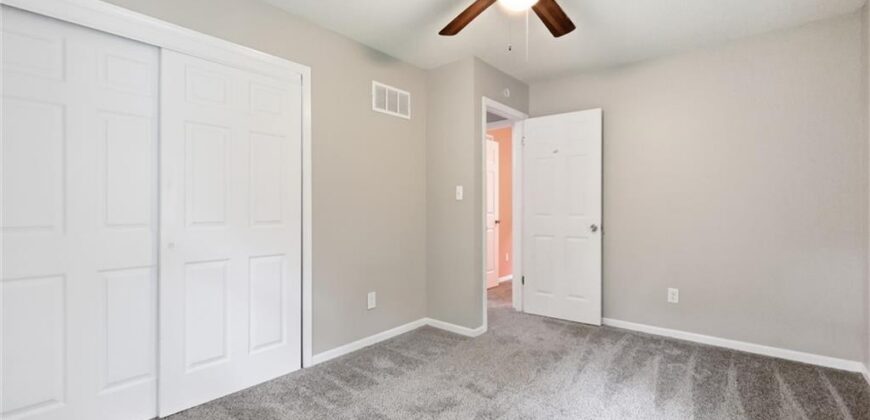 15 Brooks Court, Liberty, MO 64068