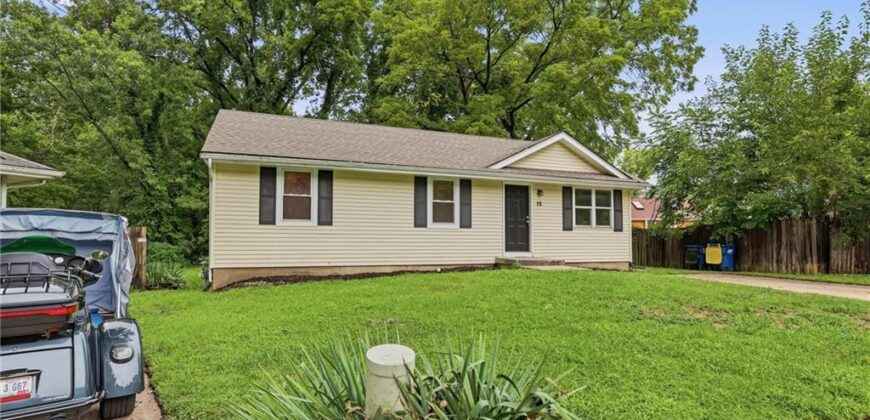 15 Brooks Court, Liberty, MO 64068