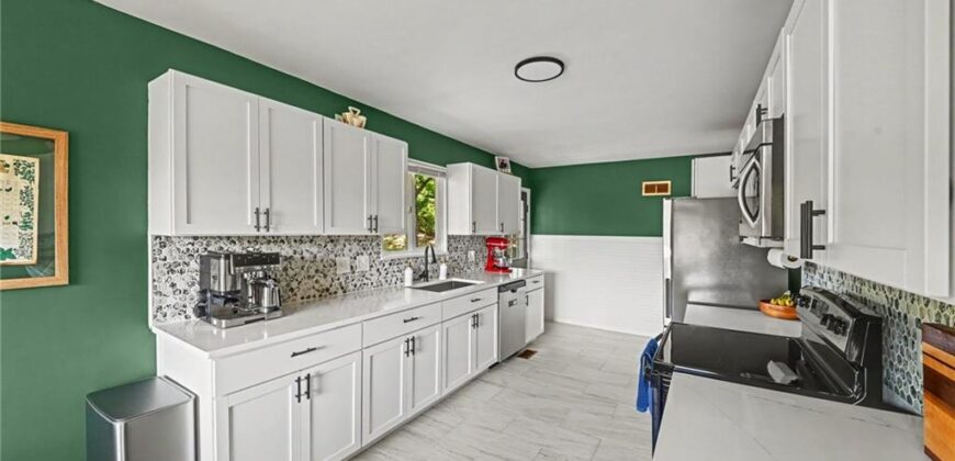 5808 NW Hutson Road, Kansas City, MO 64151