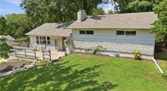 5808 NW Hutson Road, Kansas City, MO 64151
