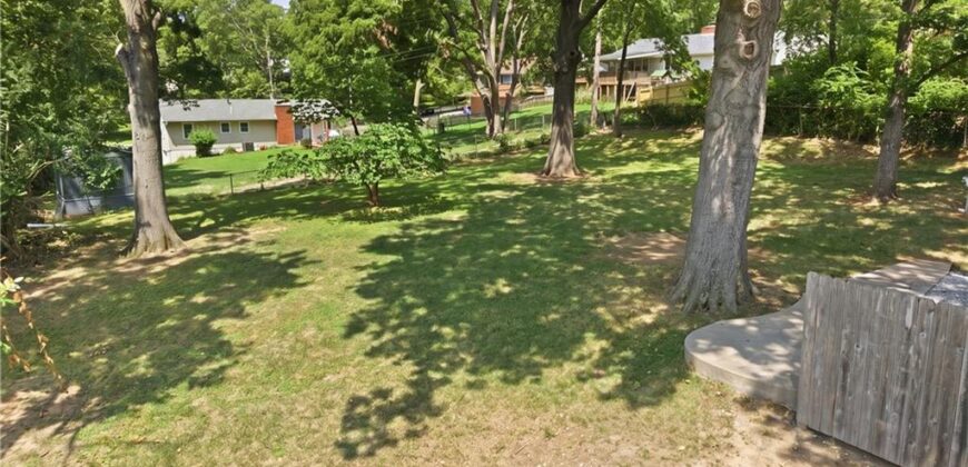 5808 NW Hutson Road, Kansas City, MO 64151