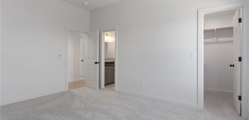 2334 Foxtail Drive, Kearney, MO 64060
