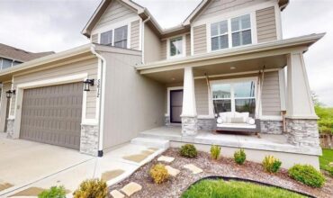 5612 NW 96th Street, Kansas City, MO 64154