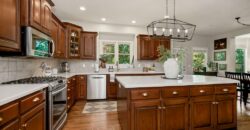 14480 NW 64th Terrace, Parkville, MO 64152