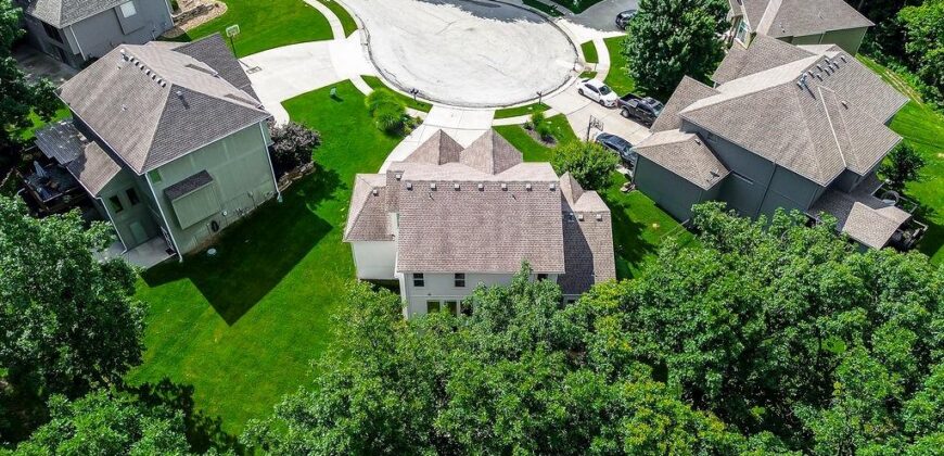 14480 NW 64th Terrace, Parkville, MO 64152