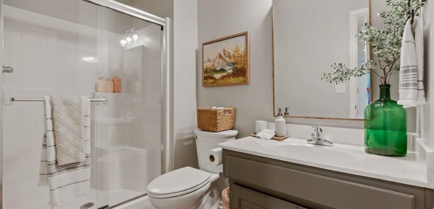 14480 NW 64th Terrace, Parkville, MO 64152