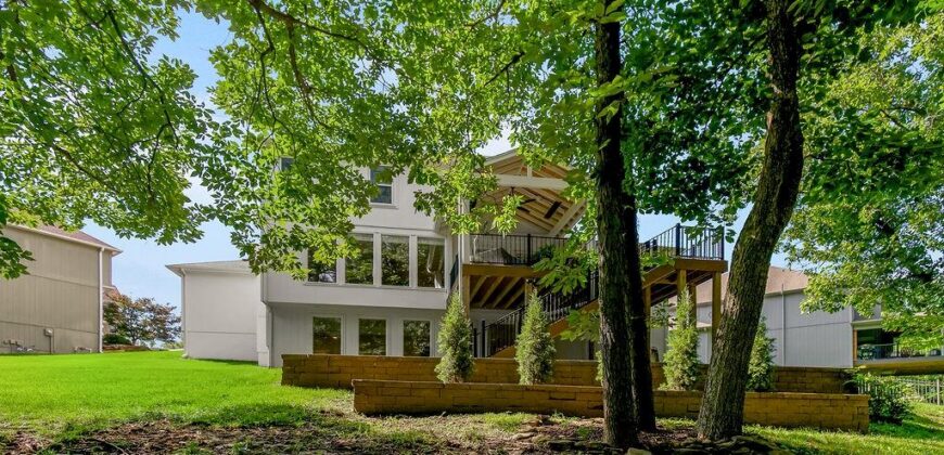 14480 NW 64th Terrace, Parkville, MO 64152