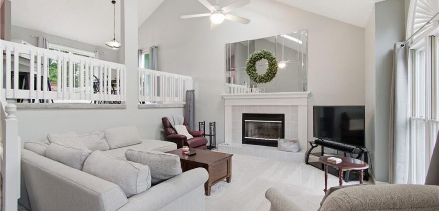 6453 N Amoret Avenue, Kansas City, MO 64151