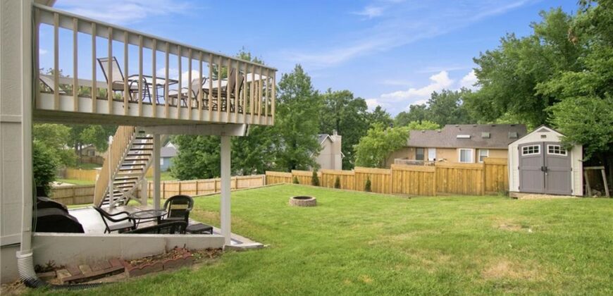 6453 N Amoret Avenue, Kansas City, MO 64151