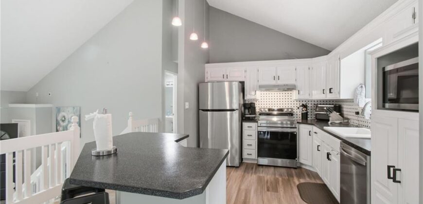 6453 N Amoret Avenue, Kansas City, MO 64151