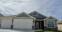 13775 NW 70th Street, Parkville, MO 64152