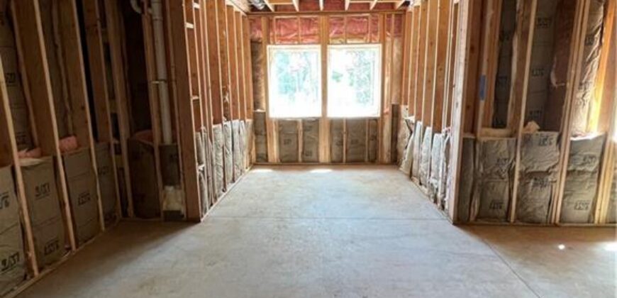 1957 Longview Drive, Liberty, MO 64068