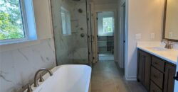1957 Longview Drive, Liberty, MO 64068