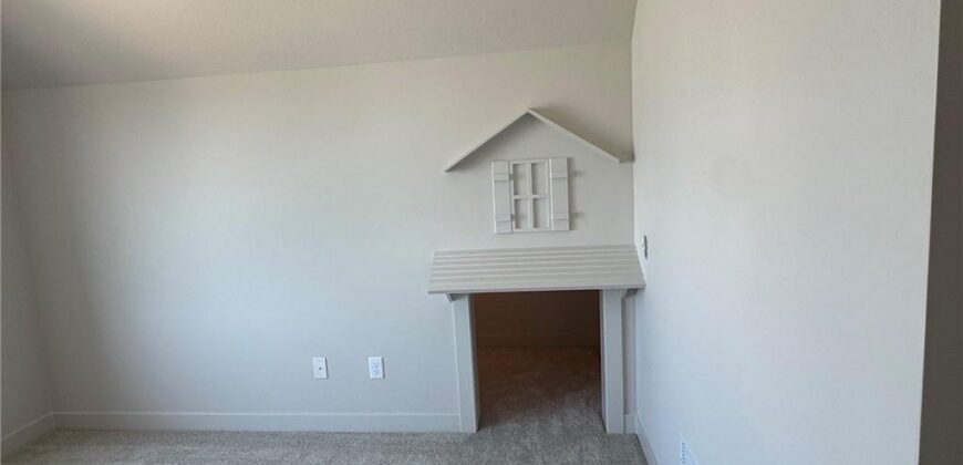 1957 Longview Drive, Liberty, MO 64068