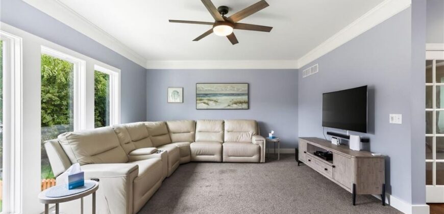 9015 N Lane Avenue, Kansas City, MO 64157