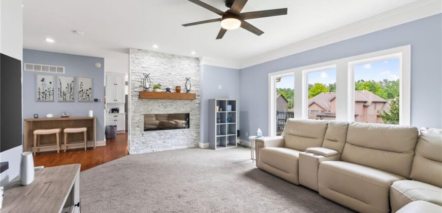 9015 N Lane Avenue, Kansas City, MO 64157