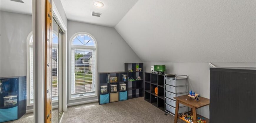 9015 N Lane Avenue, Kansas City, MO 64157
