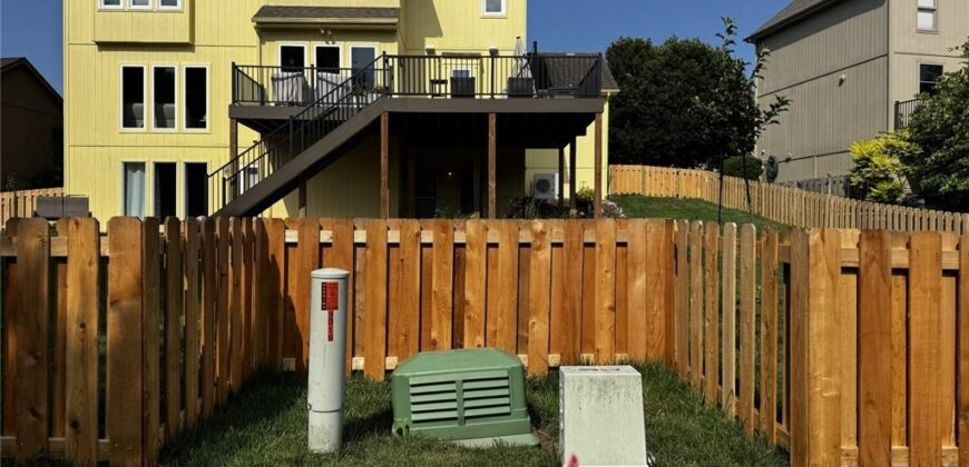 9015 N Lane Avenue, Kansas City, MO 64157