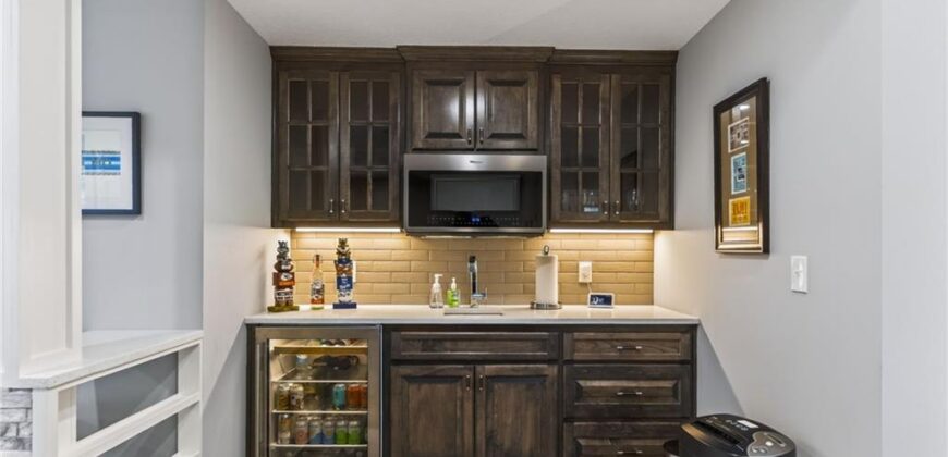 9015 N Lane Avenue, Kansas City, MO 64157