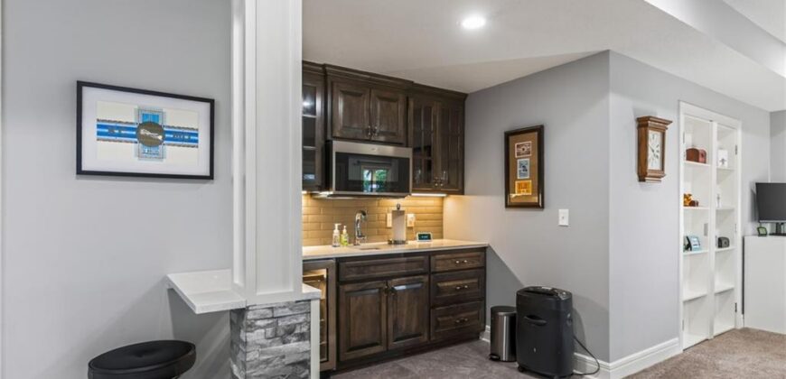 9015 N Lane Avenue, Kansas City, MO 64157