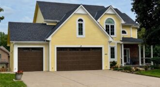 9015 N Lane Avenue, Kansas City, MO 64157