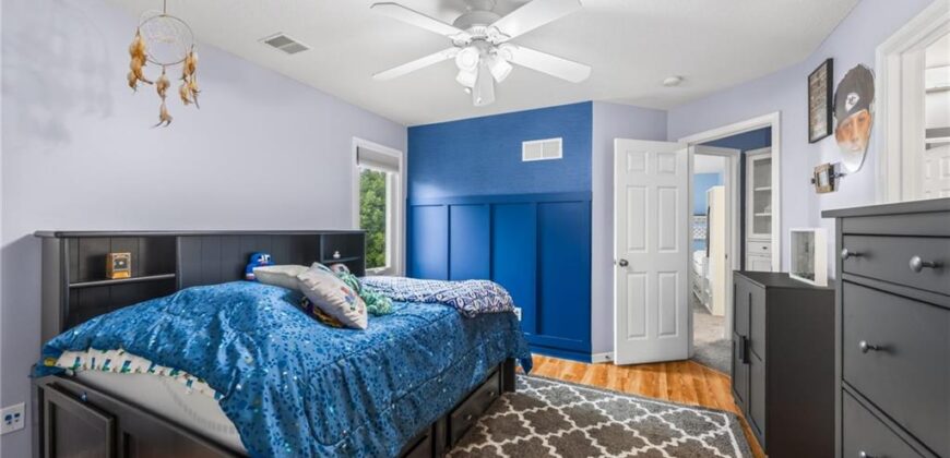 9015 N Lane Avenue, Kansas City, MO 64157