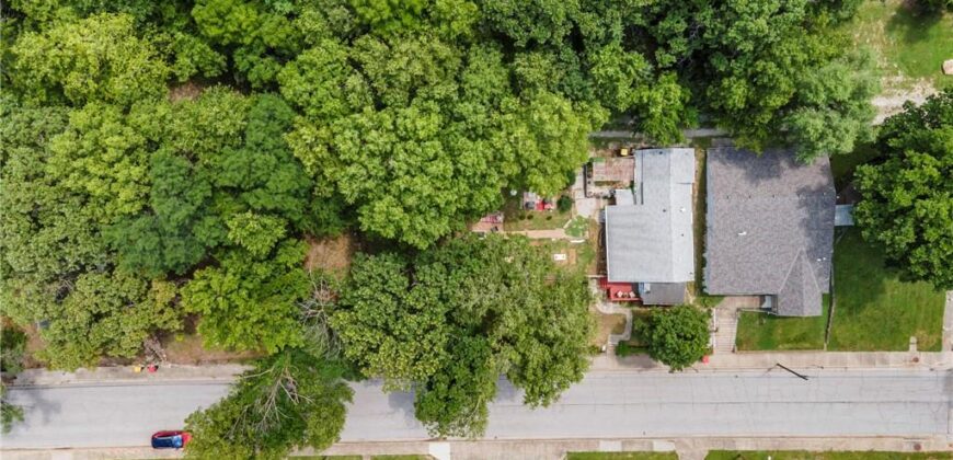 607 N Main Street, Excelsior Springs, MO 64024