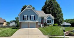 7608 NW 76th Place, Kansas City, MO 64152