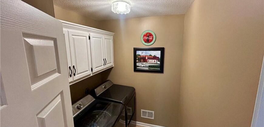 7608 NW 76th Place, Kansas City, MO 64152
