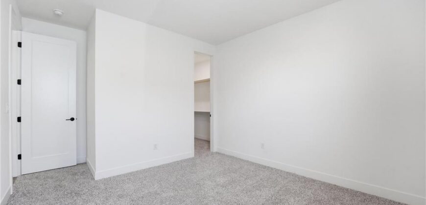 1803 NW 104th Terrace, Kansas City, MO 64155