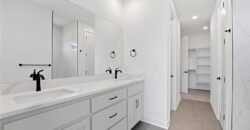 1803 NW 104th Terrace, Kansas City, MO 64155
