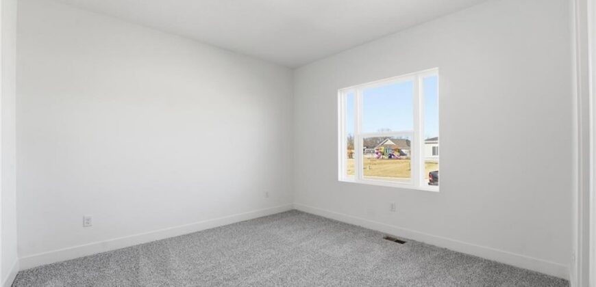 1803 NW 104th Terrace, Kansas City, MO 64155