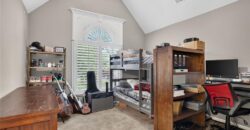 14170 NW 63rd Street, Parkville, MO 64152