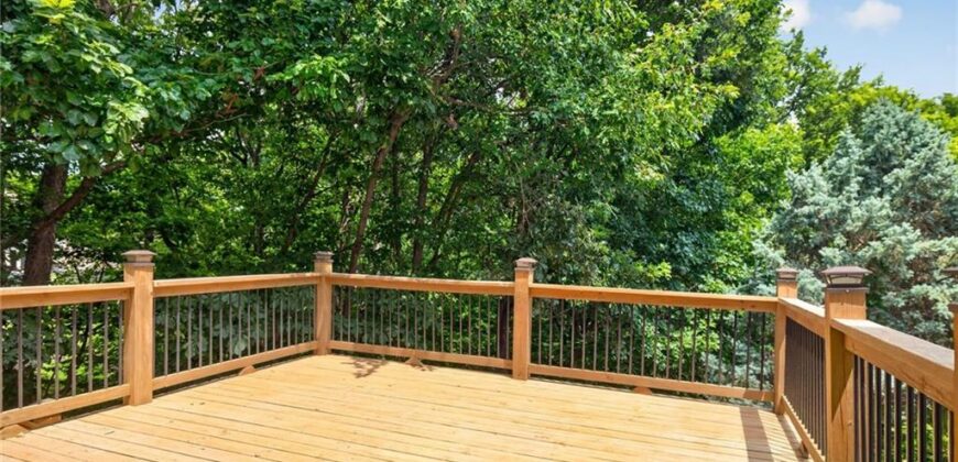 14170 NW 63rd Street, Parkville, MO 64152