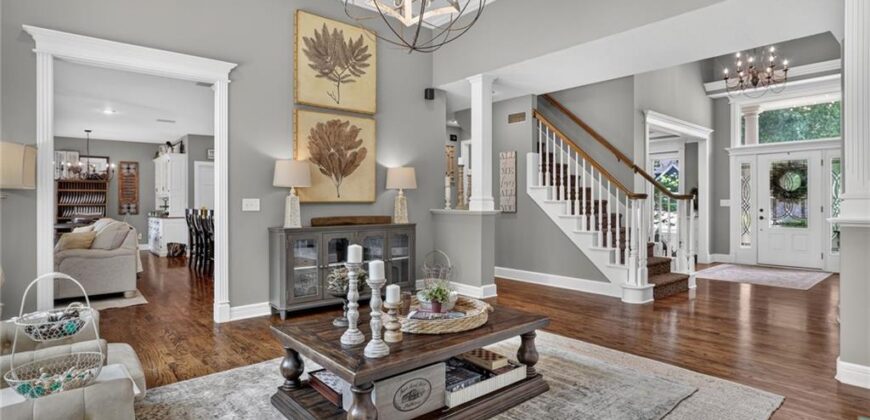 14170 NW 63rd Street, Parkville, MO 64152