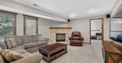 14170 NW 63rd Street, Parkville, MO 64152