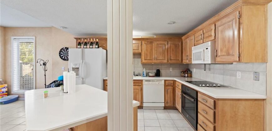 6304 N Kensington Court, Kansas City, MO 64119