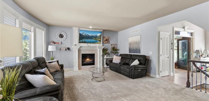 6304 N Kensington Court, Kansas City, MO 64119