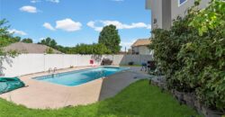 6304 N Kensington Court, Kansas City, MO 64119