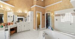 6304 N Kensington Court, Kansas City, MO 64119
