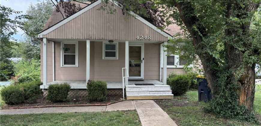 4248 NE Kelsey Road, Kansas City, MO 64116