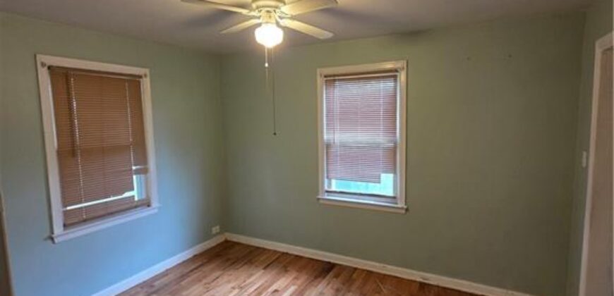 4248 NE Kelsey Road, Kansas City, MO 64116