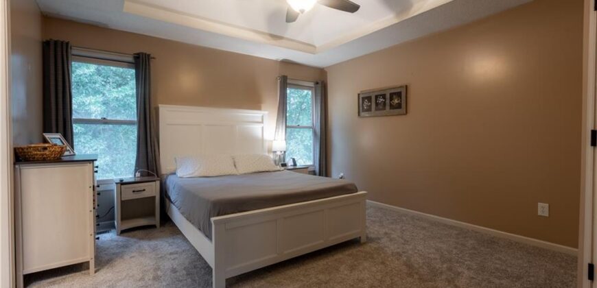 8804 N Anita Avenue, Kansas City, MO 64154
