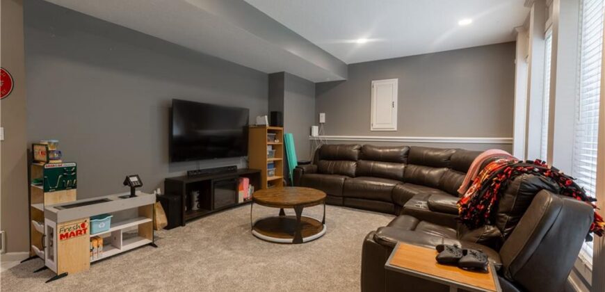 8804 N Anita Avenue, Kansas City, MO 64154