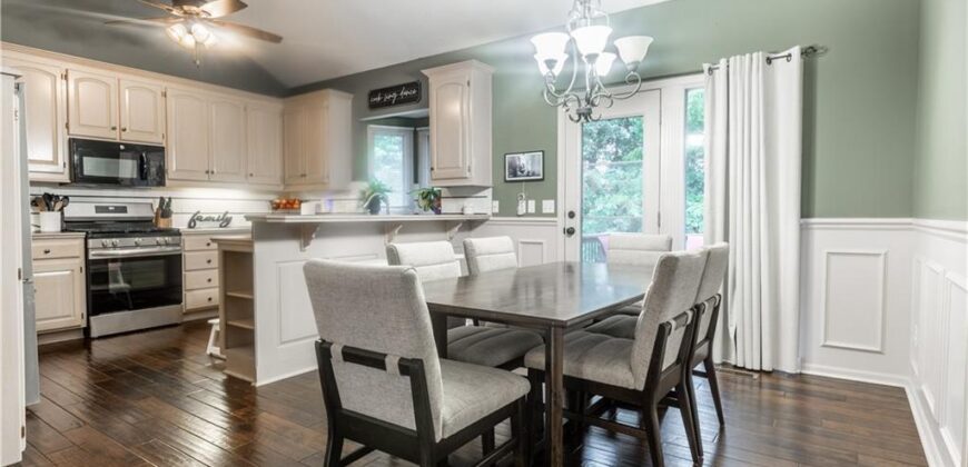 8804 N Anita Avenue, Kansas City, MO 64154