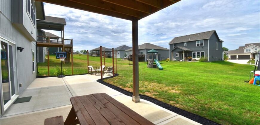 2152 Hay Market Court, Liberty, MO 64068